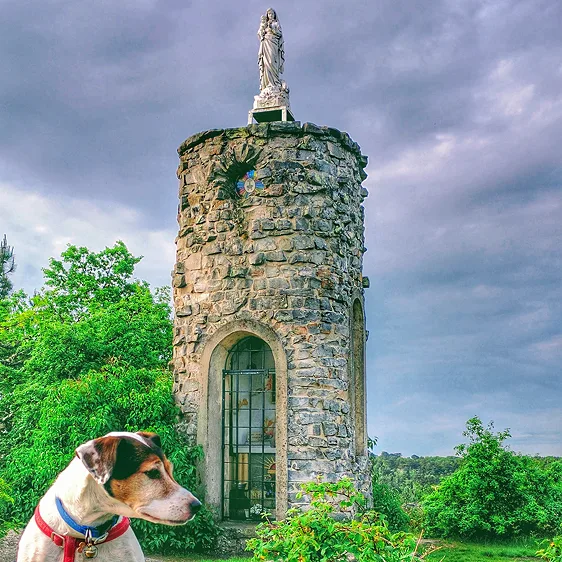 Tour de la Vierge Ă Arbonne-la-ForĂȘt (77)