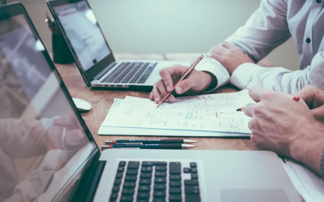 Pourquoi utiliser le terme spécialiste SEO plutôt qu’expert SEO ?